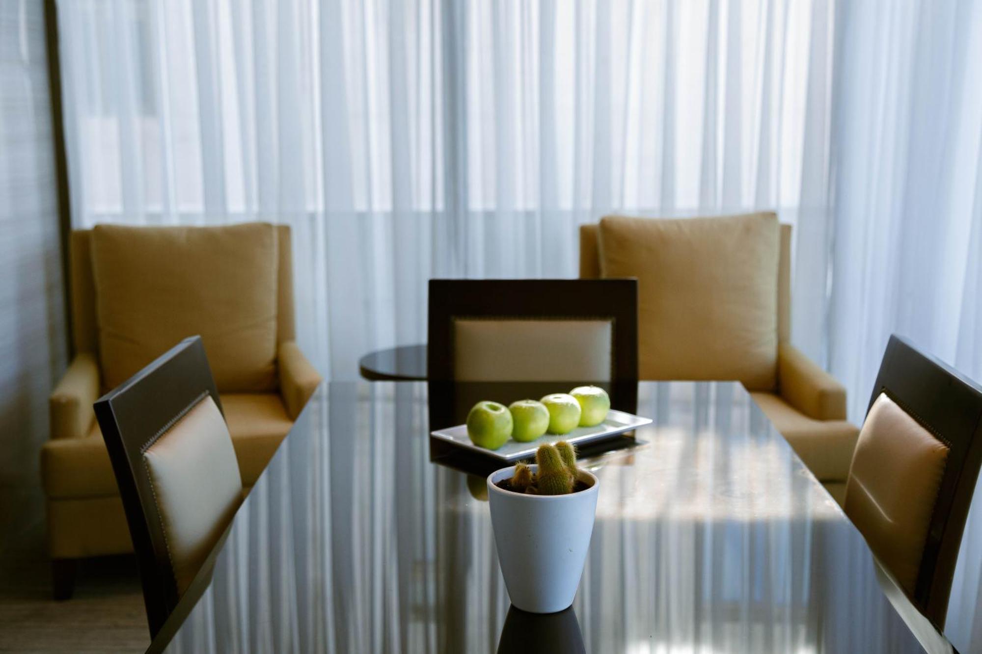 The Parisian Hotel Beirut Ngoại thất bức ảnh
